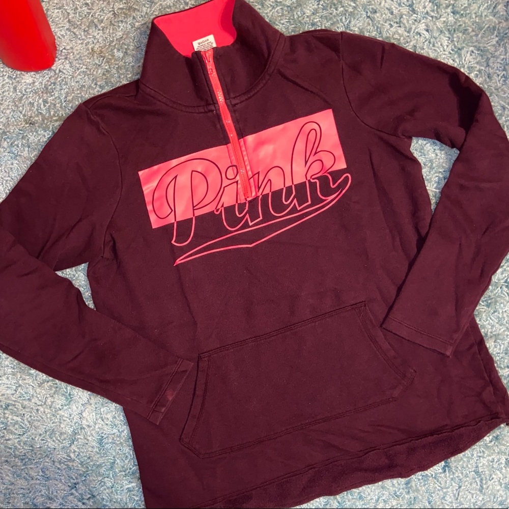 Womens small half zip pull over